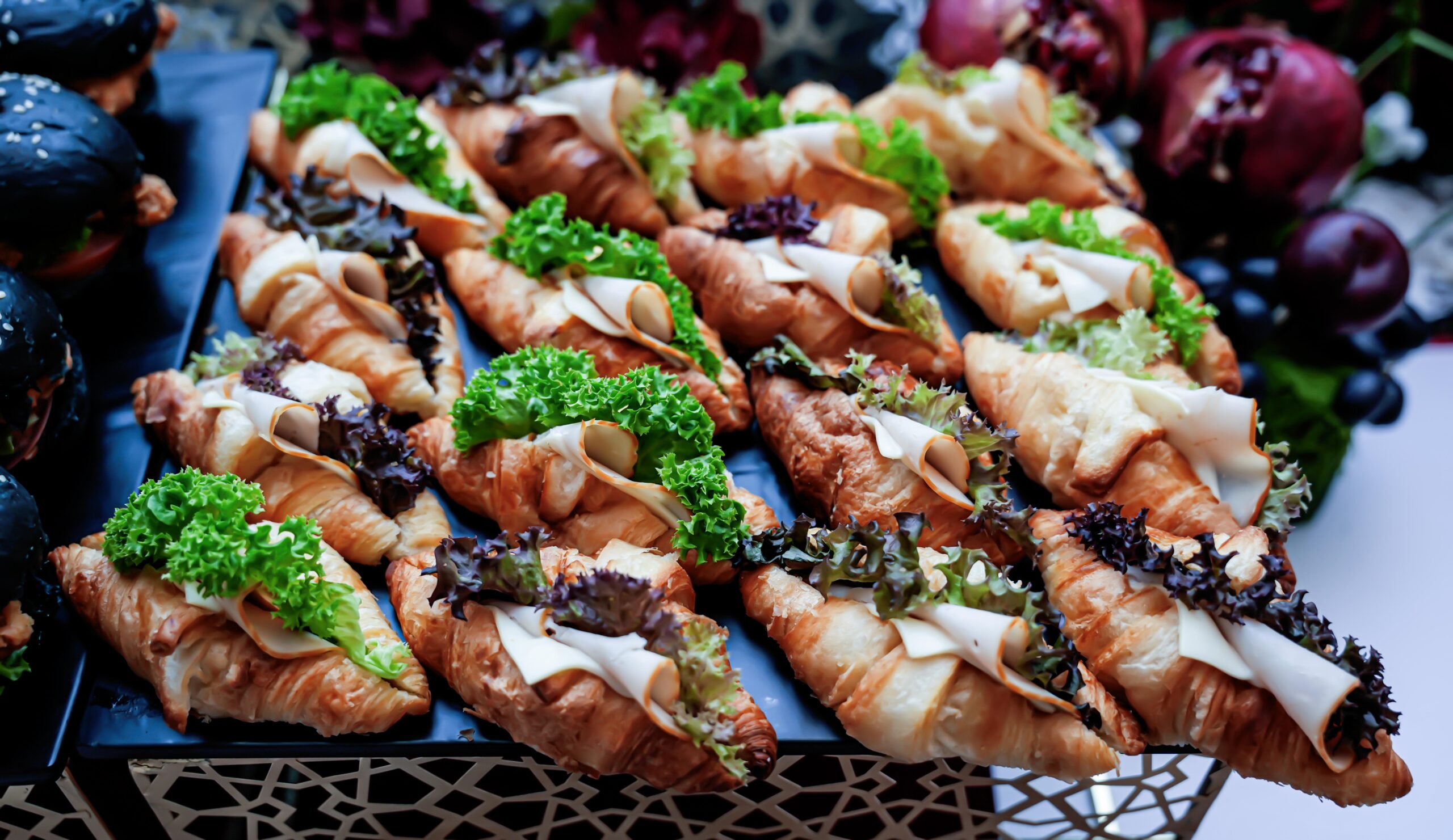 Stylish Outdoor Lounge Setup — photo 5