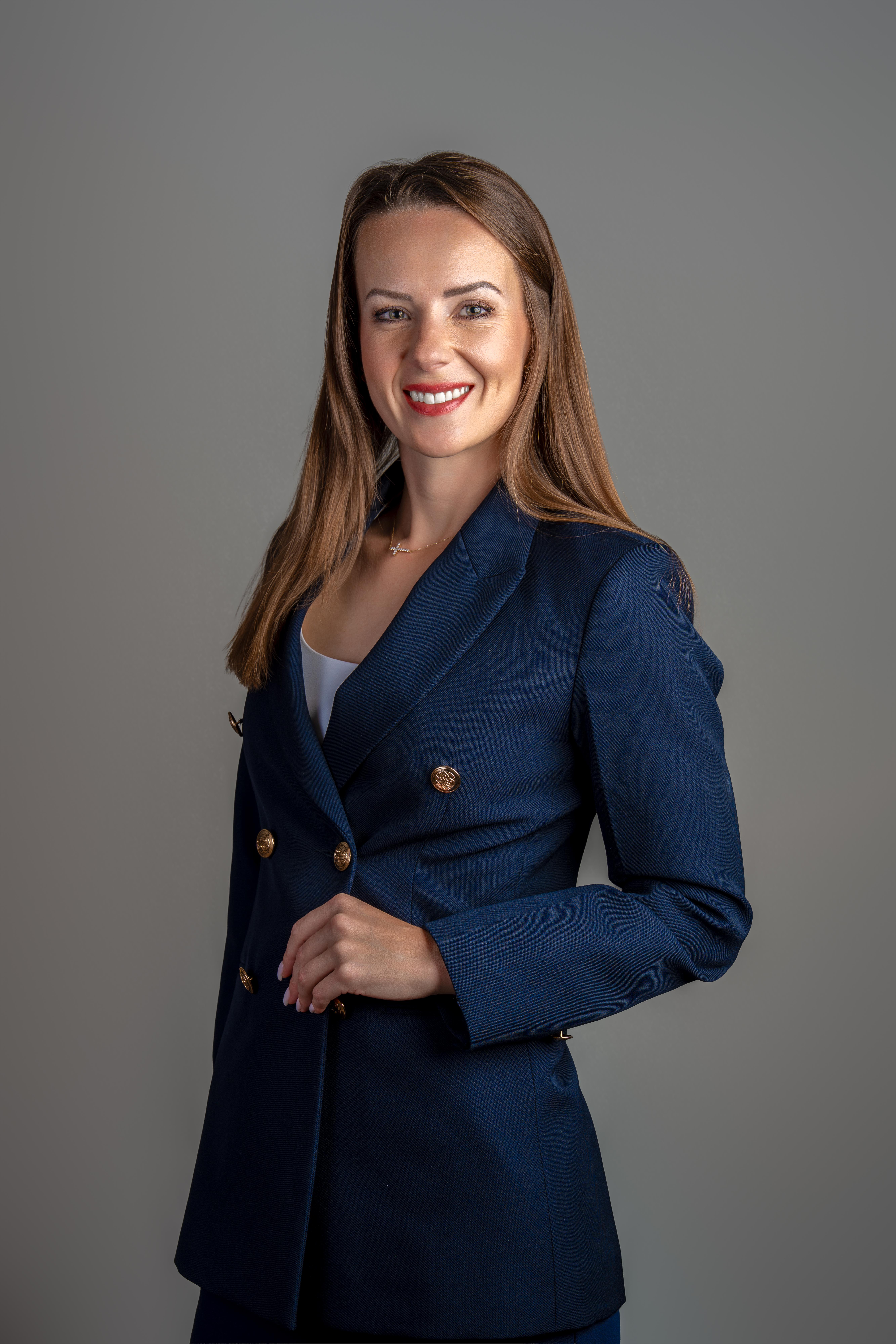 LinkedIn Portrait Shoot — photo 7