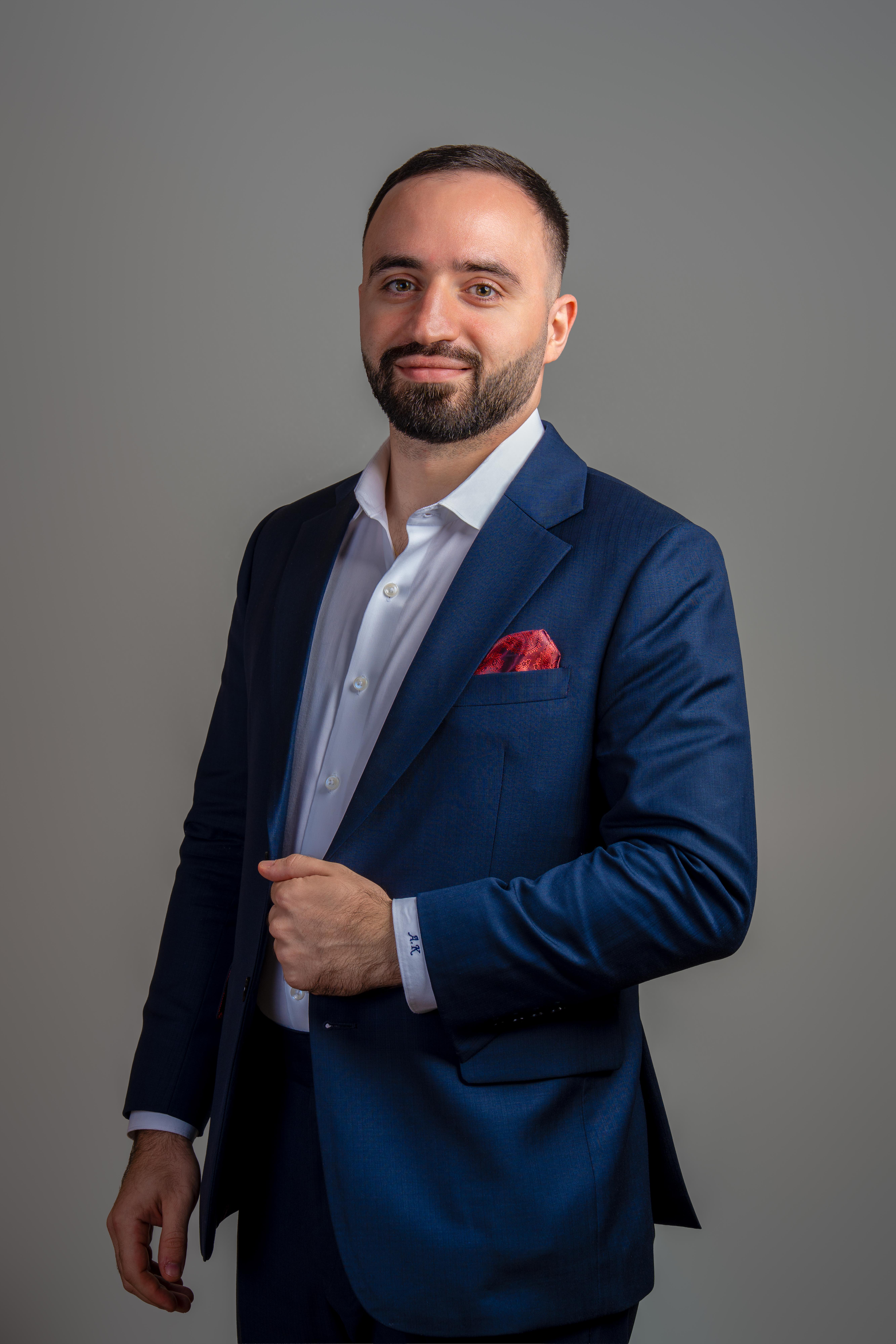 LinkedIn Portrait Shoot — photo 3